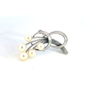 Mikimoto Estate Akoya Pearl Brooch 6.80 mm Silver M374